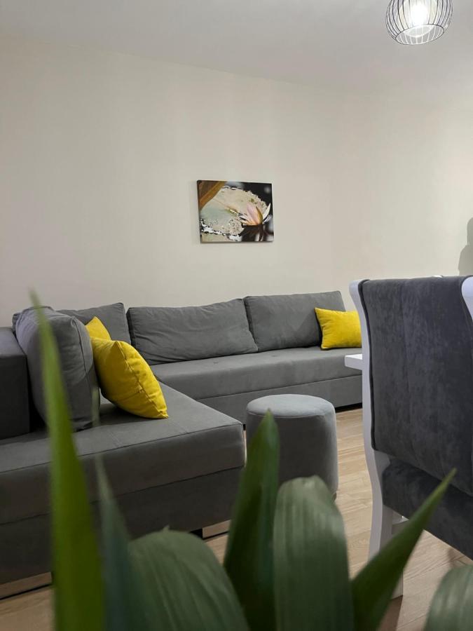 Vlorë Lotus Apartments מראה חיצוני תמונה