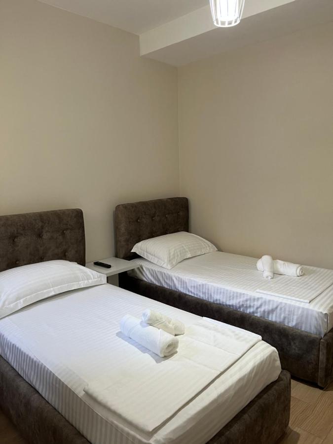 Vlorë Lotus Apartments מראה חיצוני תמונה