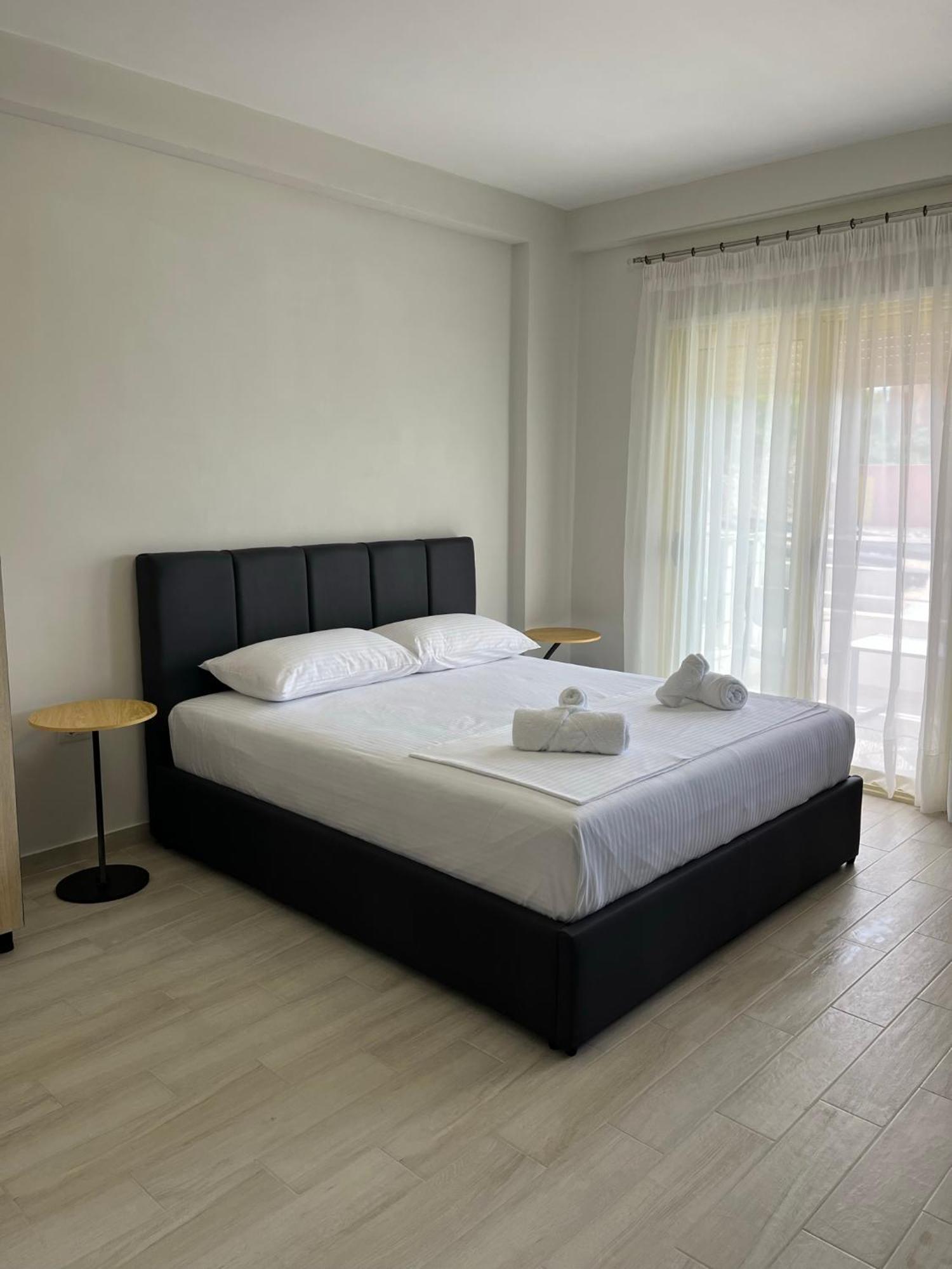 Vlorë Lotus Apartments מראה חיצוני תמונה